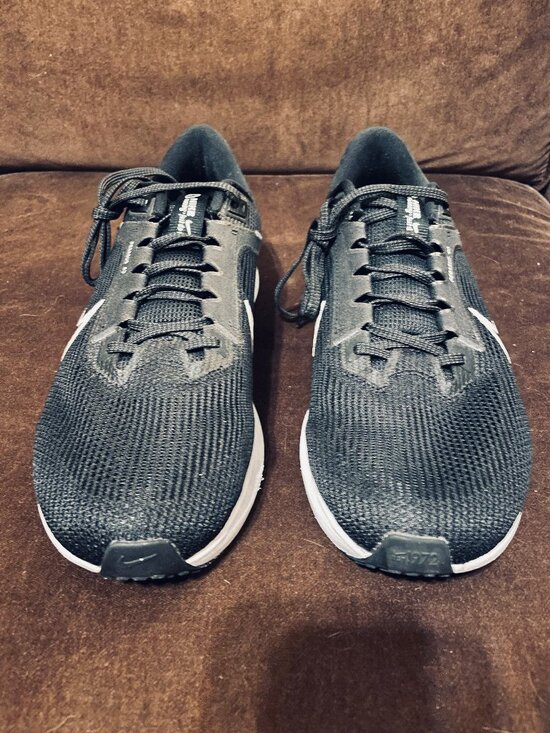 Nike Air Zoom Pegasus 40 Men\'s Size 11.5 Black White Running Sneakers main image 9